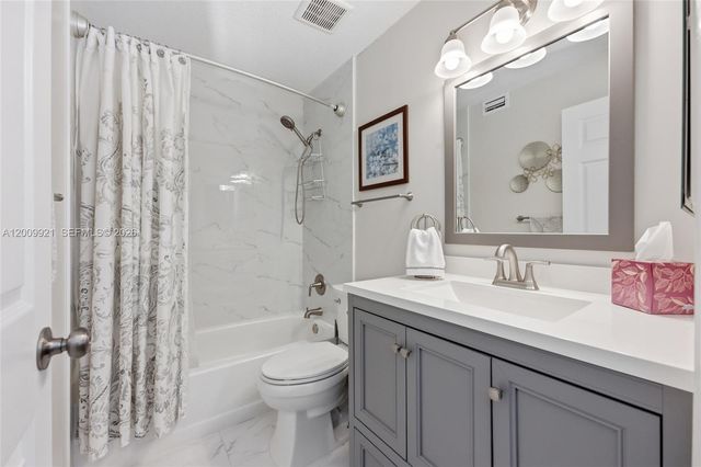 109 Mainsail Cir 1, Jupiter, FL 33477