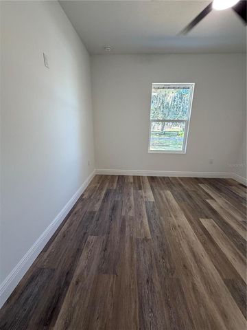 7152 PALM AVENUE, Leesburg, FL 34788