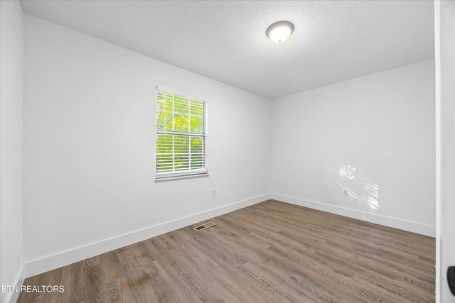 6207 Janmer Lane, Knoxville, TN 37909
