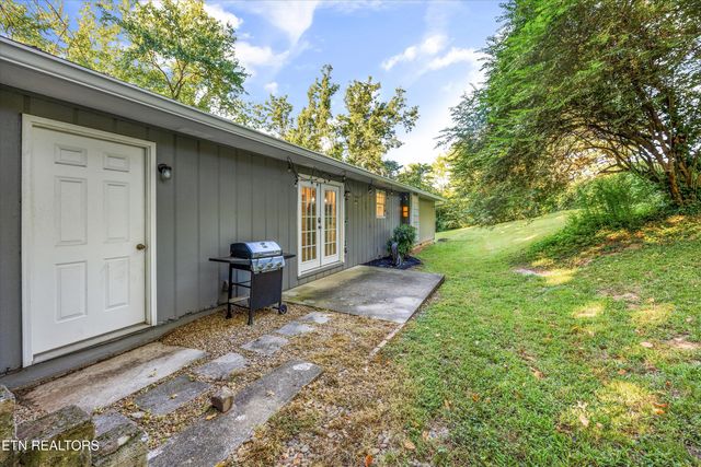 6207 Janmer Lane, Knoxville, TN 37909