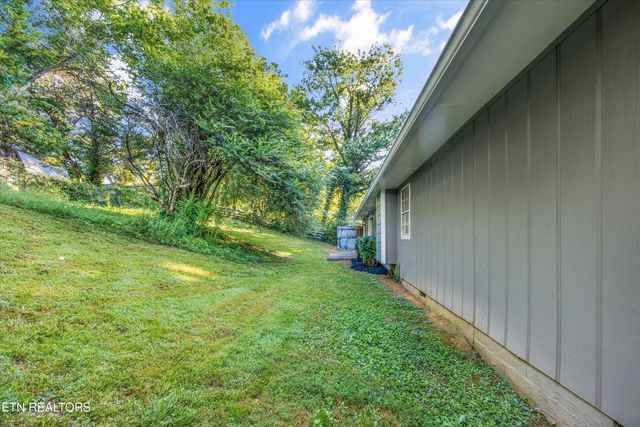 6207 Janmer Lane, Knoxville, TN 37909