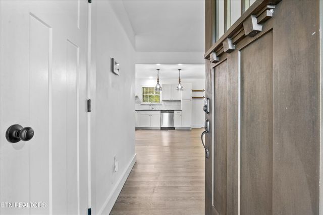 6207 Janmer Lane, Knoxville, TN 37909