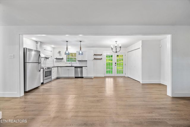 6207 Janmer Lane, Knoxville, TN 37909