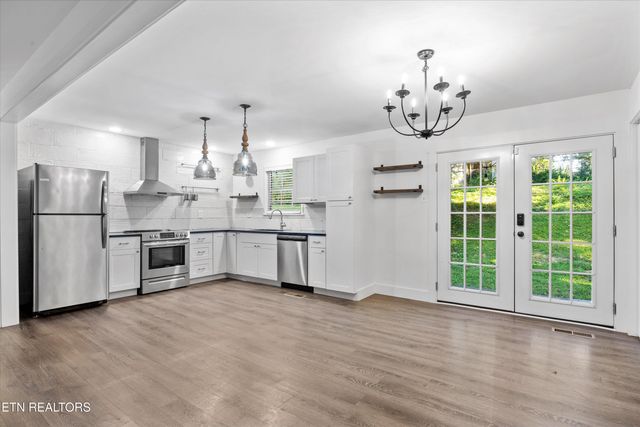 6207 Janmer Lane, Knoxville, TN 37909