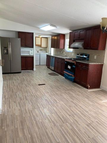 10629 S 228TH Lane, Watergate, Boca Raton, FL 33428
