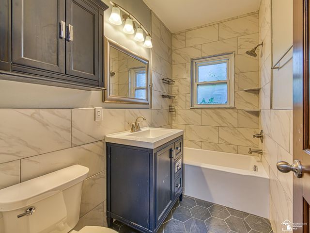 1103 W Temperance Road, Bedford Twp, MI 48182