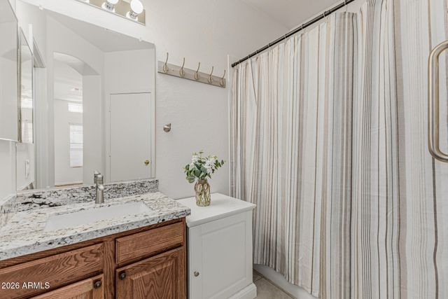 1650 S CRISMON Road 16, Mesa, AZ 85209