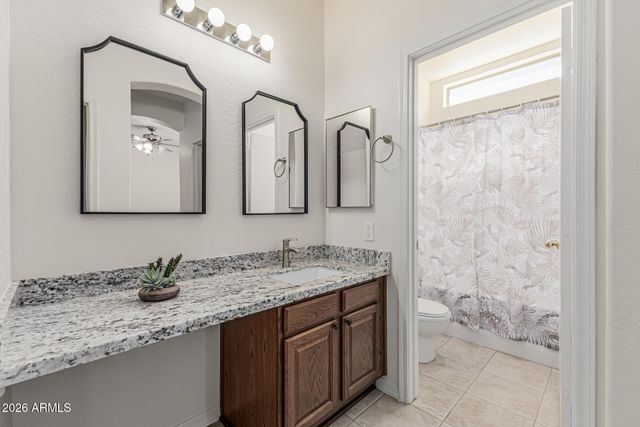 1650 S CRISMON Road 16, Mesa, AZ 85209