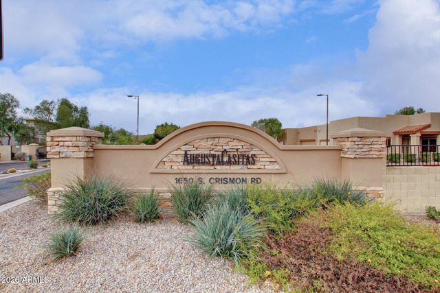 1650 S CRISMON Road 16, Mesa, AZ 85209