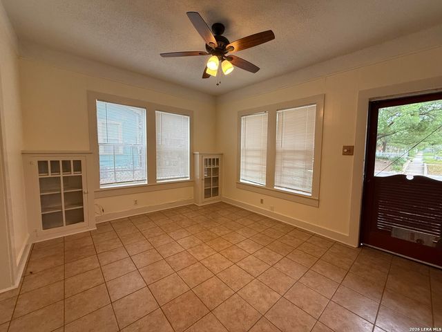 901 RIPLEY AVE, San Antonio, TX 78212