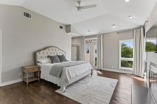26310 Countryside DR, Spicewood, TX 78669