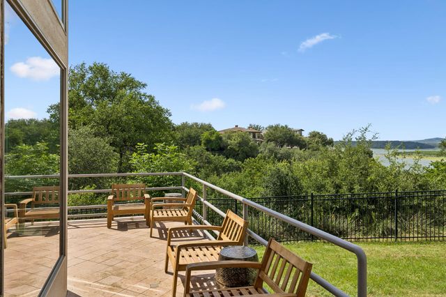 26310 Countryside DR, Spicewood, TX 78669