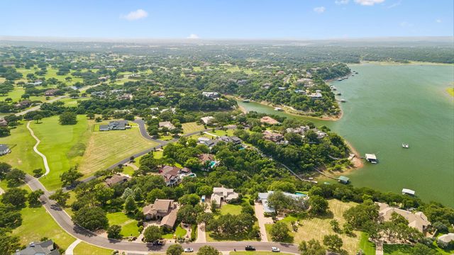 26310 Countryside DR, Spicewood, TX 78669