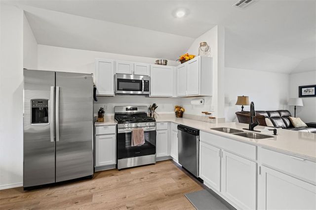 3880 Ada Avenue, Harrah, OK 73045