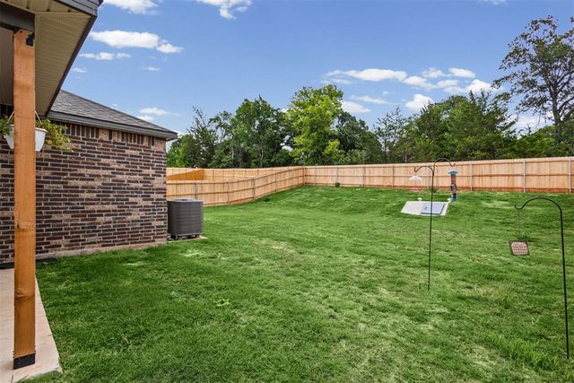 3880 Ada Avenue, Harrah, OK 73045