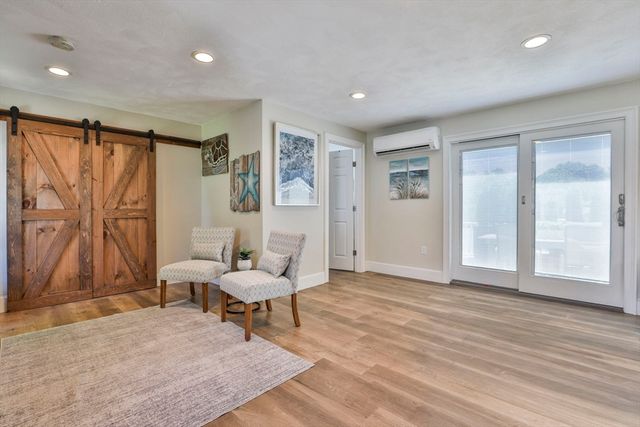 16 Endicott St, Saugus, MA 01906