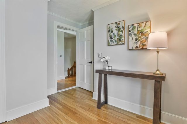 16 Endicott St, Saugus, MA 01906