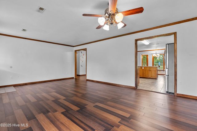 1430 Middle Swamp Road, Corapeake, NC 27926