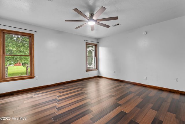 1430 Middle Swamp Road, Corapeake, NC 27926