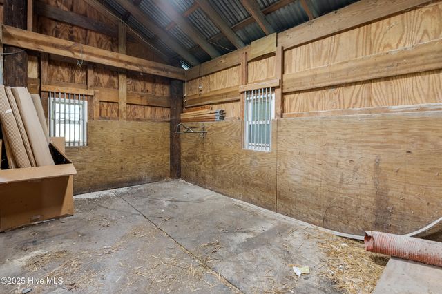 1430 Middle Swamp Road, Corapeake, NC 27926