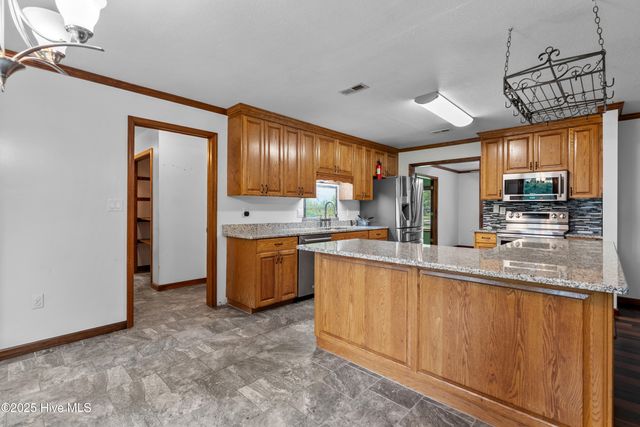 1430 Middle Swamp Road, Corapeake, NC 27926