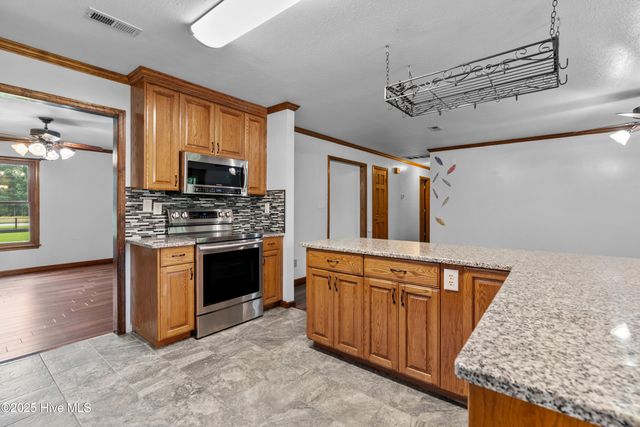 1430 Middle Swamp Road, Corapeake, NC 27926