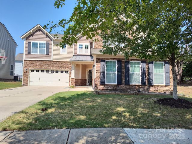 8611 Burnside Lane, Charlotte, NC 28277