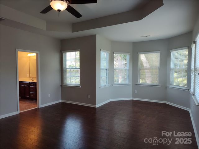 8611 Burnside Lane, Charlotte, NC 28277