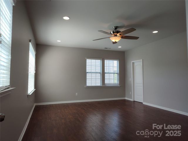 8611 Burnside Lane, Charlotte, NC 28277