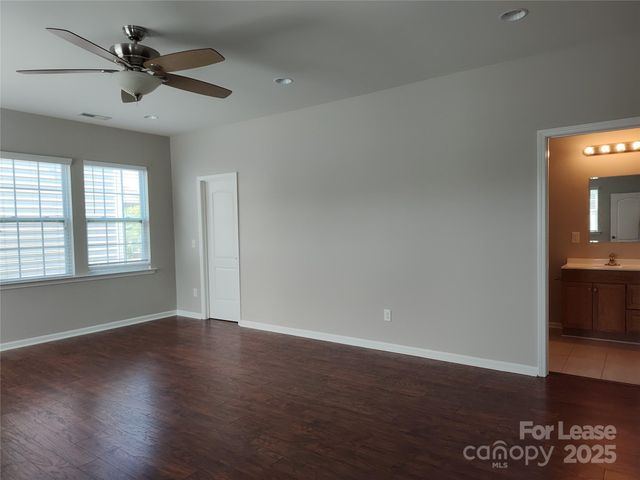 8611 Burnside Lane, Charlotte, NC 28277