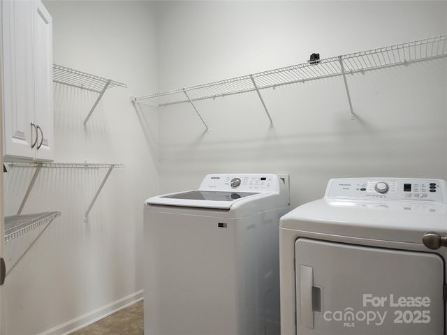 8611 Burnside Lane, Charlotte, NC 28277