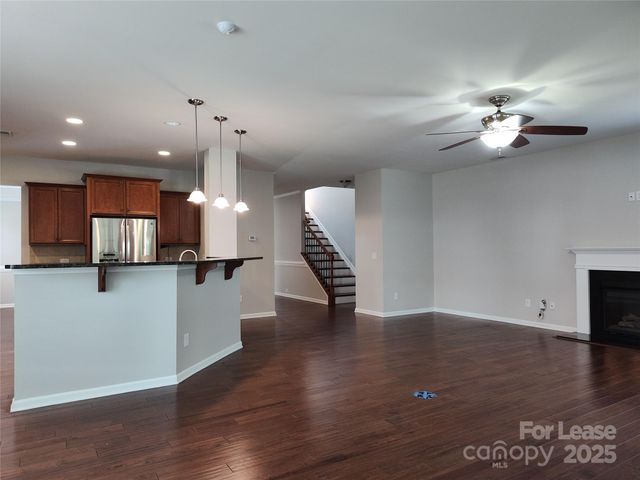 8611 Burnside Lane, Charlotte, NC 28277