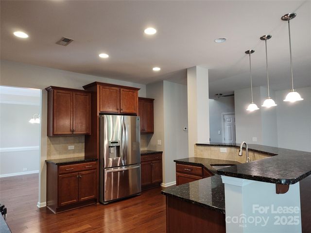 8611 Burnside Lane, Charlotte, NC 28277