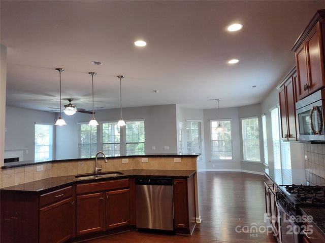 8611 Burnside Lane, Charlotte, NC 28277