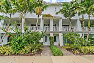 7085 Edison Place, Palm Beach Gardens, FL 33418