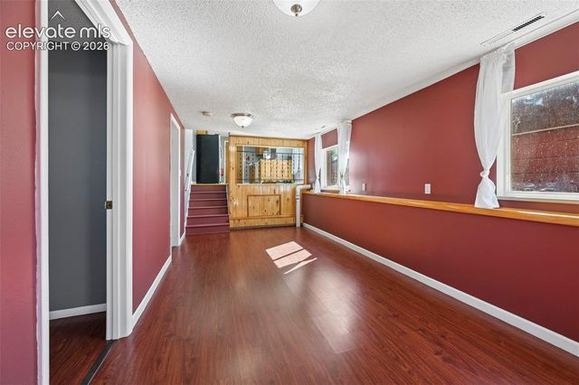 313 Cranbrook Circle, Colorado Springs, CO 80906