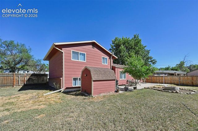 313 Cranbrook Circle, Colorado Springs, CO 80906