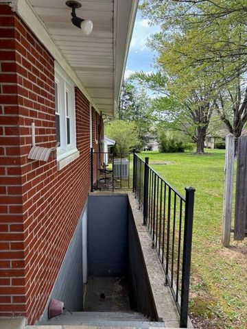 205 Rosedale Avenue, London, KY 40741