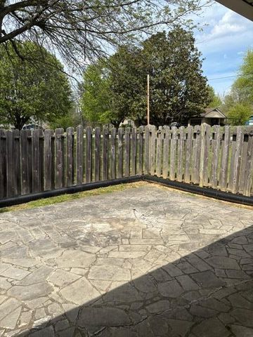 205 Rosedale Avenue, London, KY 40741