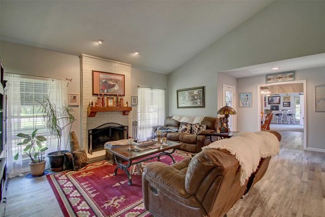 9504 Lea Shore Street, Fort Worth, TX 76179