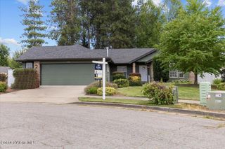 5880 N Magellan Ct, Coeur D'alene, ID 83815