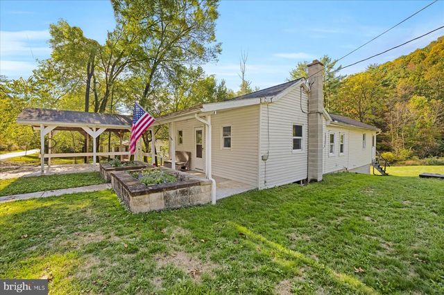 759 RATTLESNAKE PIKE, Julian, PA 16844