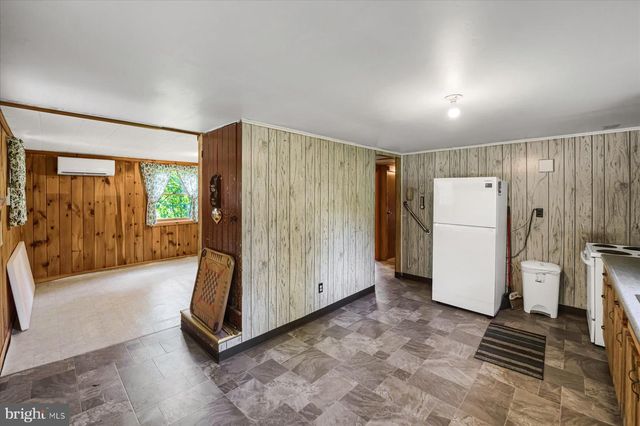 759 RATTLESNAKE PIKE, Julian, PA 16844