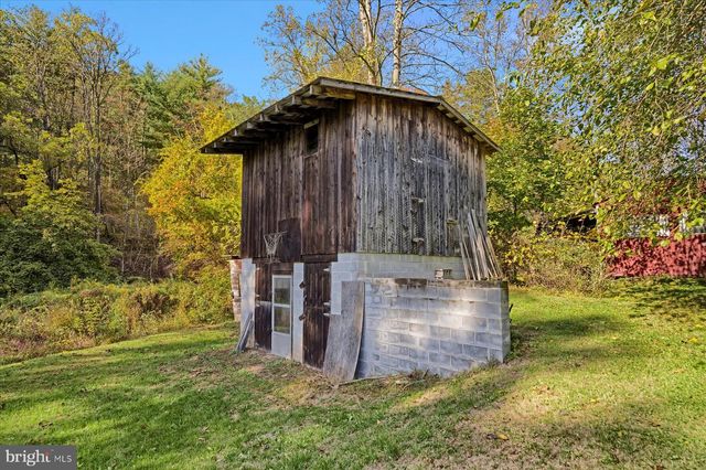 759 RATTLESNAKE PIKE, Julian, PA 16844