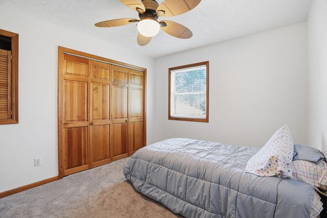 264 Springhill Drive, Valparaiso, IN 46385