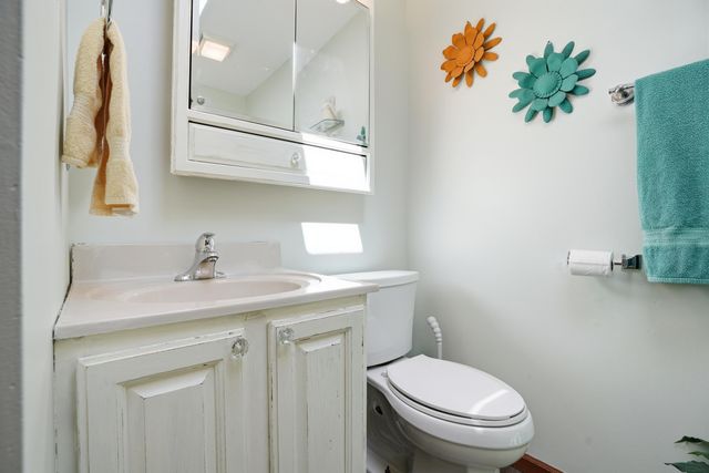 264 Springhill Drive, Valparaiso, IN 46385