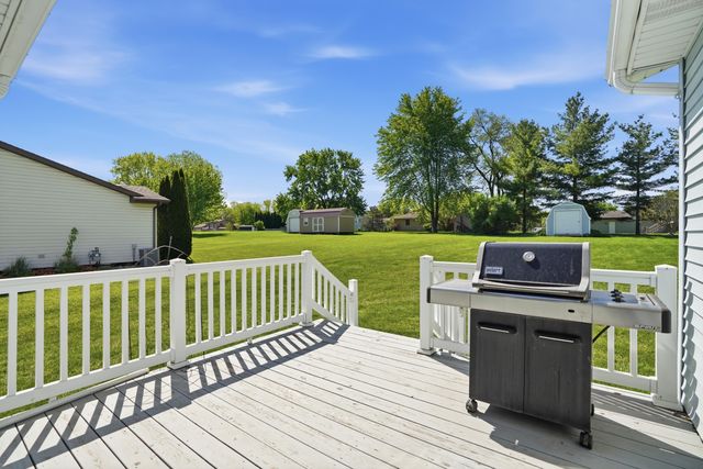 264 Springhill Drive, Valparaiso, IN 46385