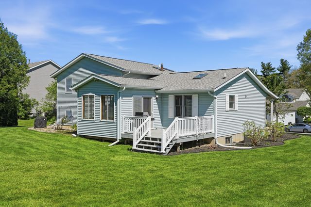 264 Springhill Drive, Valparaiso, IN 46385