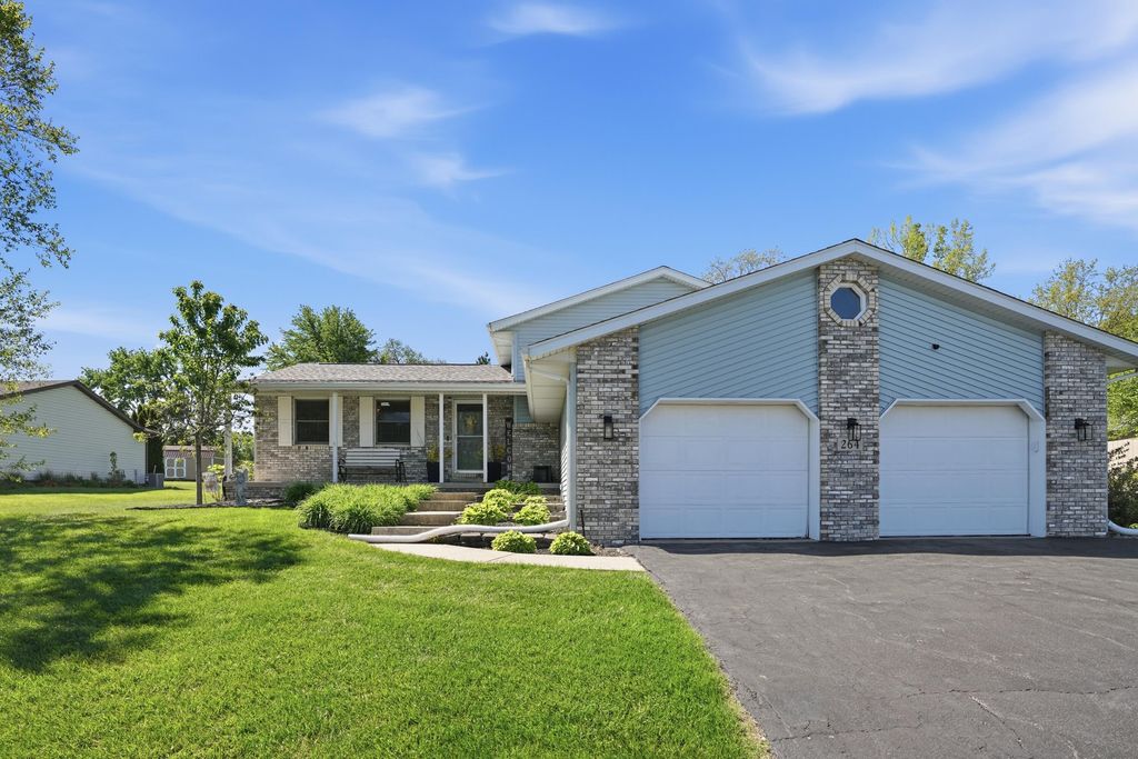 264 Springhill Drive, Valparaiso, IN 46385