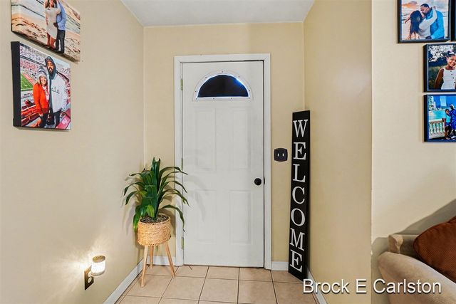 2280 Norman Avenue, Norton Shores, MI 49441